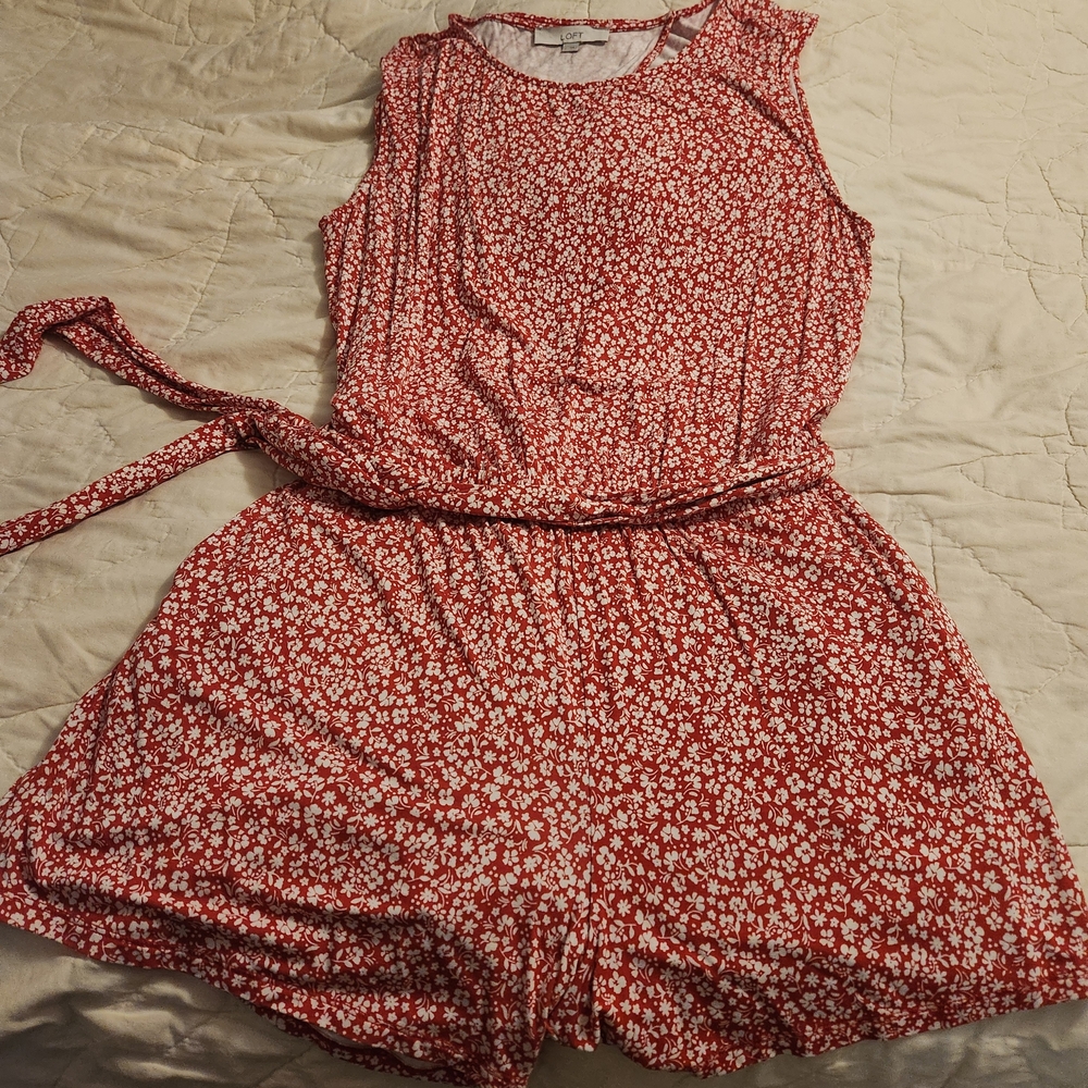 Loft Red Floral Sleeveless Romper